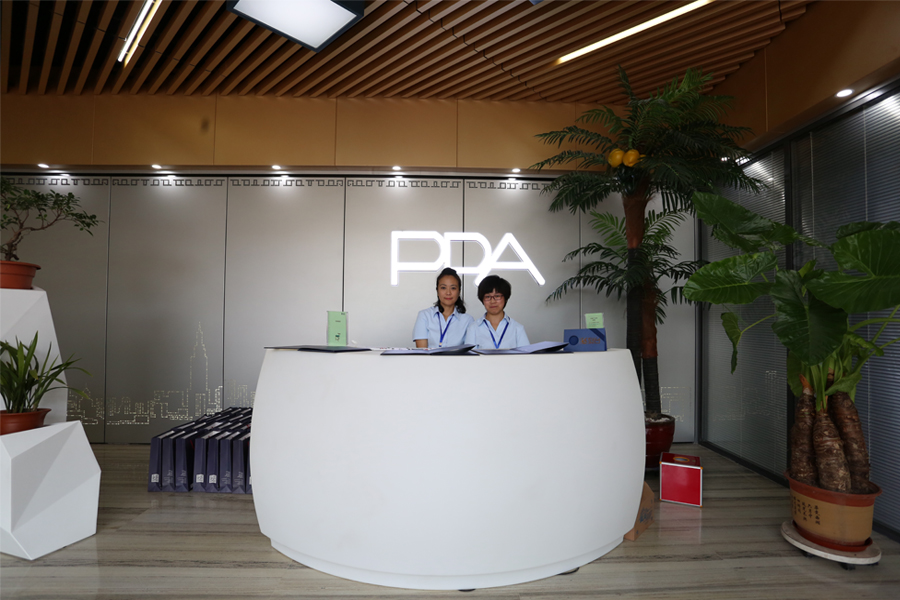 PDA玻璃隔断工厂展厅